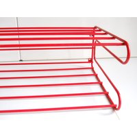 Retro Pop Ikea Frän Rote Schuhablage String Badregal Art Wandgarderobe von RetroVagabonde