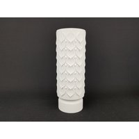 Vintage Ak Kaiser Weißes Porzellan Op Art Vase Mit Blatt/Herzen Dekor 182 2 West Germany 1970Er Jahre von RetroVases