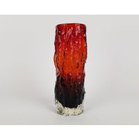 Vintage Japanese Rot Schwarz Bark Strukturierte Vase Mit Import Etikett Von Shoei Handcraft Tajima Glass Japan von RetroVases