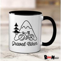 Gravel Biker Fahrrad Tasse | Radfahren Geschenk 11 Unzen Keramiktasse von RevoMugs