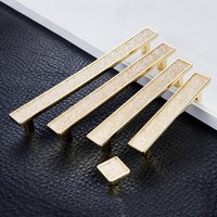 Hochwertigen Farbigen Kristall Schrank Türknauf Ziehgriff Schublade Hochwertigen Farbigen Kristall Schrank Türknauf Ziehgriff Schublade von RibbonHere