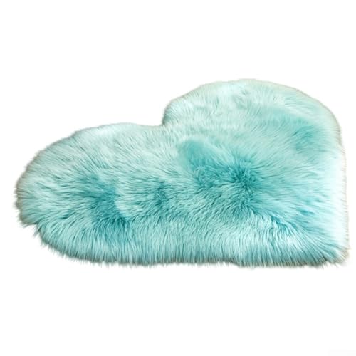 Herzförmiger Teppich für Schlafzimmer, rutschfeste Bodenmatte für Ecken und Eingänge (hellblau) von RichVibe