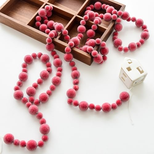 RichVibe Weihnachtsgirlande mit roten Beeren, 2,75 m lang, realistische Schaumstoff-Dekoration, für Urlaub, Baum, Kaminsims, Fenster, Zuhause, Büro, Party, festliche saisonale Dekoration von RichVibe