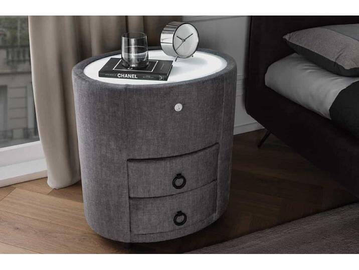 Ovaler Nachttisch SIGNUM 55cm grau Samt inkl. Beleuchtung und Schubladen Säulentisch Glamour Modern Skandinavisch von Riess-Ambiente.de