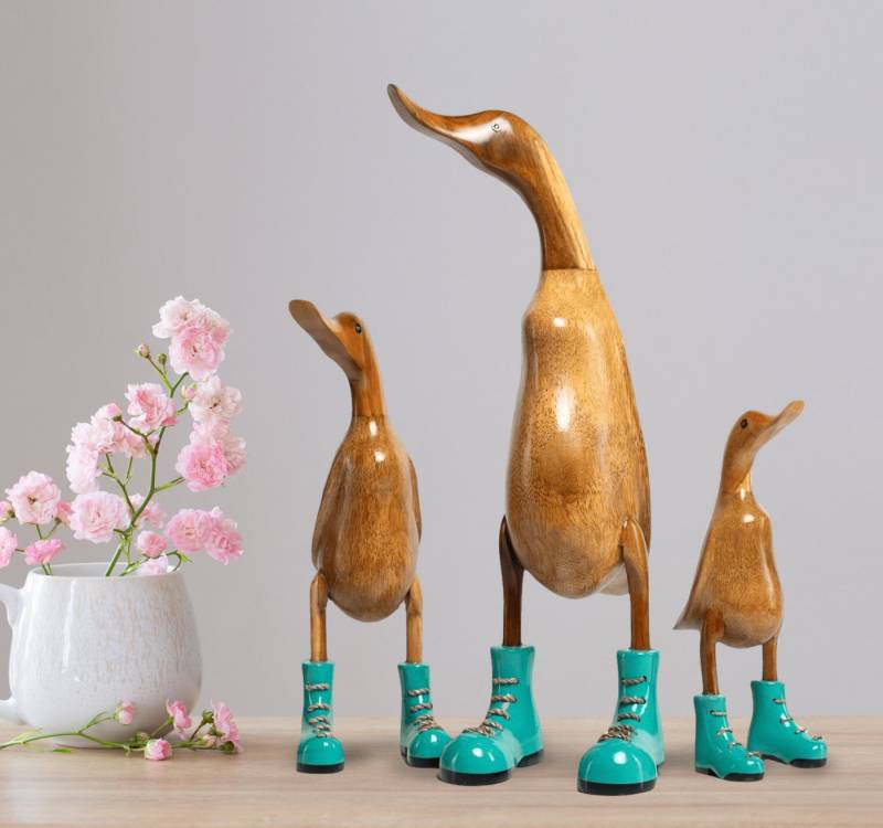 Rikmani Dekofigur Holzfigur Ente, Handgefertigte Dekoration aus Holz, Geschenk, Perfekt als Deko & Geschenk zu jedem Anlass Rikmani Dekofigur Holzfigur Ente, Handgefertigte Dekoration aus Holz, Geschenk, Perfekt als Deko & Geschenk zu jedem Anlass von Rikmani
