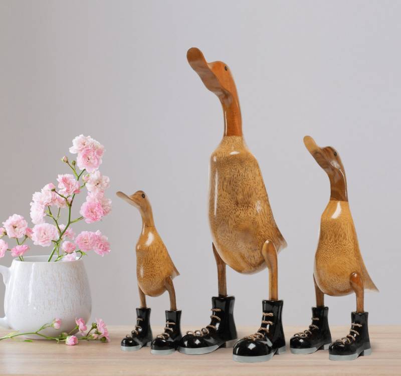 Rikmani Dekofigur Holzfigur Ente, Handgefertigte Dekoration aus Holz, Geschenk, Perfekt als Deko & Geschenk zu jedem Anlass Rikmani Dekofigur Holzfigur Ente, Handgefertigte Dekoration aus Holz, Geschenk, Perfekt als Deko & Geschenk zu jedem Anlass von Rikmani