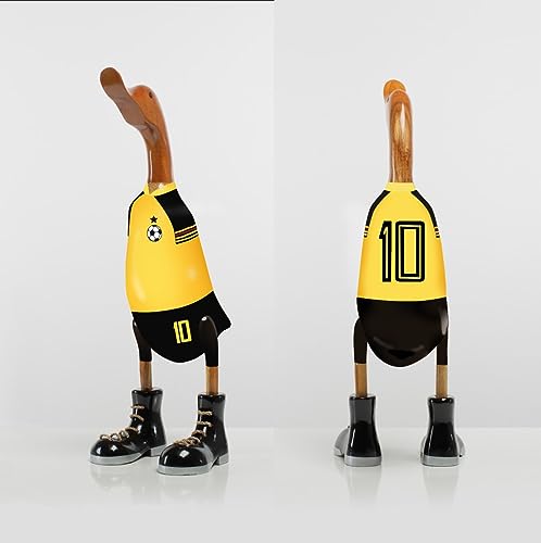 Rikmani - Holzfigur Ente Fussballer GELB 100% Natur Original - Handgefertigte Figur aus Holz 26 cm Rikmani - Holzfigur Ente Fussballer GELB 100% Natur Original - Handgefertigte Figur aus Holz 26 cm von Rikmani