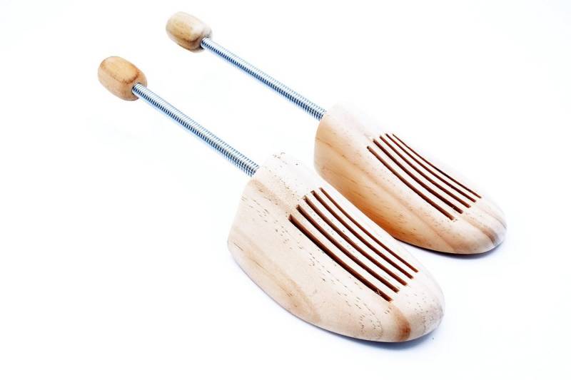 Ringelspitz Schuhspanner aus Kiefernholz, – Natürliche Pflege für perfekte Schuhform von Ringelspitz