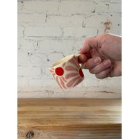 Handbemalte Keramik Retro Blumen Espressotasse von RiseandShineCeramics