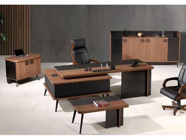 JVmoebel Büromöbel-Set Büromöbel Set 4-teilig Holz braun - Schreibtisch und Tisch für Büro, (4-tlg., 1x Bürotisch + 1x Kommode + 1x Couchtisch + 1x Schrank ohne Sessel) von Ritzenhoff-&-Breker