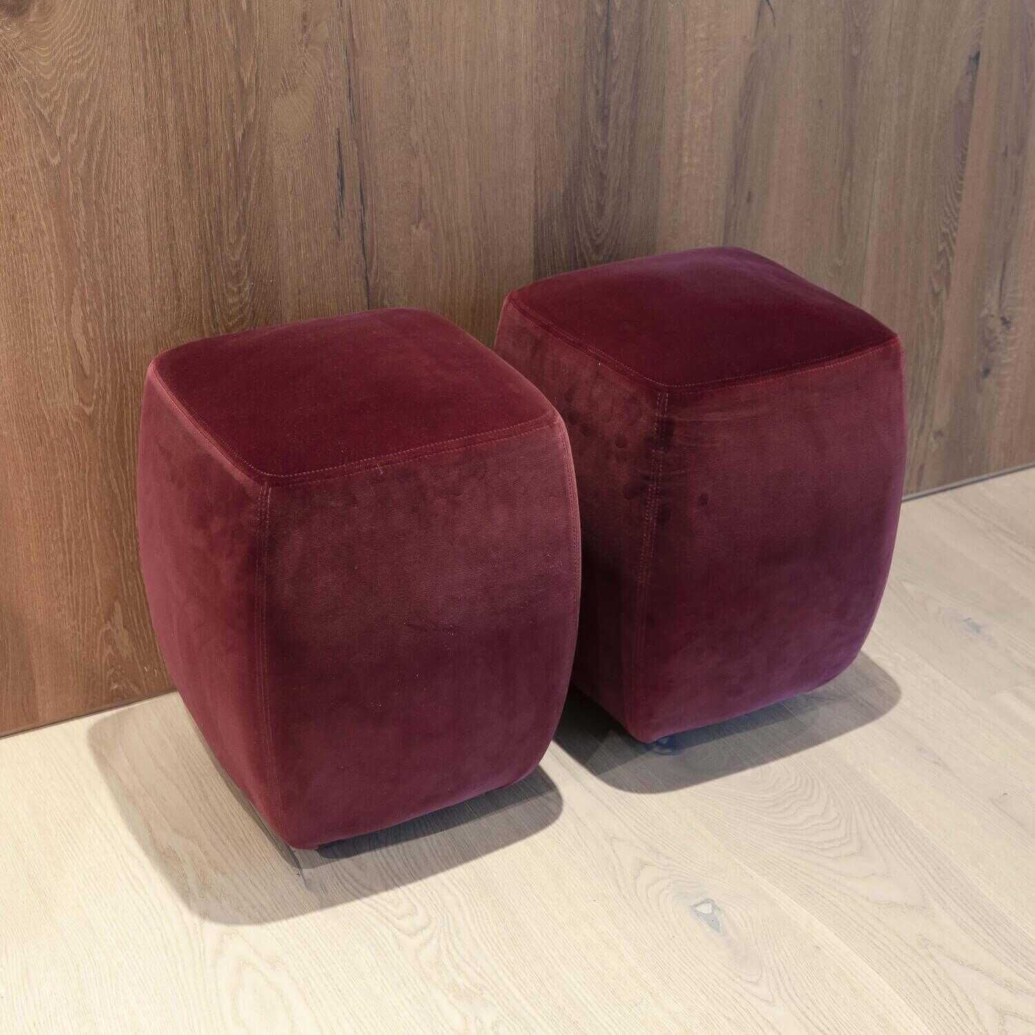 2er-Set Hocker Betty Pouf Large Stoff Weinrot von Riva1920