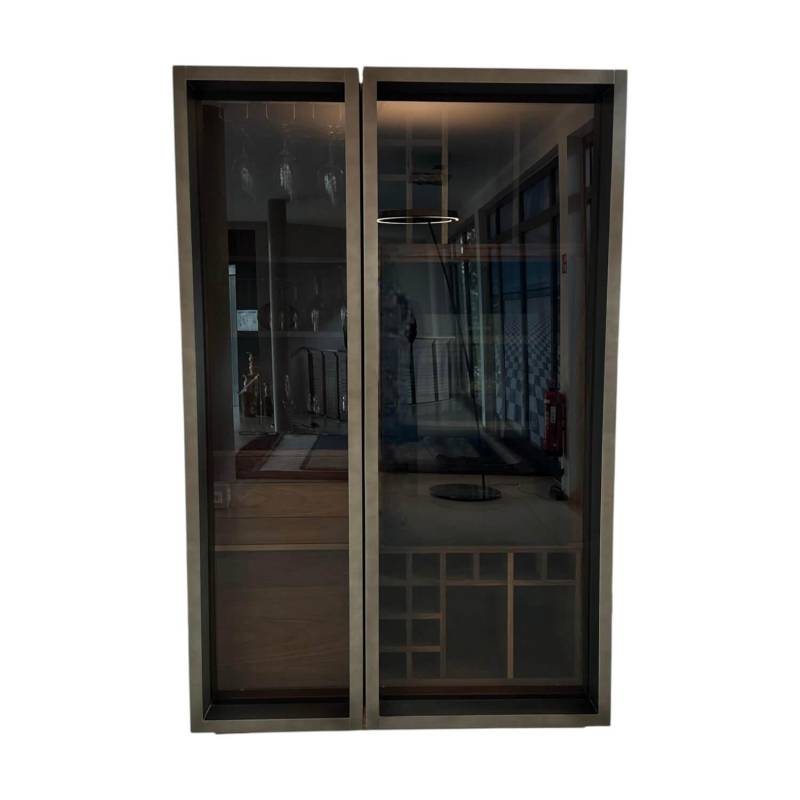 Weinkofferschrank Cambusa Nussbaum Massiv Front Rauchglas Rahmen Eisen Mit LED B... Weinkofferschrank Cambusa Nussbaum Massiv Front Rauchglas Rahmen Eisen Mit LED B... von Riva1920