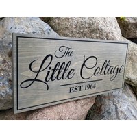 Familiennamenschild Für Häuser Oder Cottages von RiversideCreationsNB