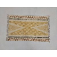 2'x3' Baumwolle Handblock Bedruckt Gelb Mit Braunem Und Weißem Teppich - Handgemachter Blockdruck 6090 cm von RoadSideArtist