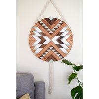 Boho Holzwandkunst Runder Makramee-Behang, Pueblo-Design Boho Holzwandkunst Runder Makramee-Behang, Pueblo-Design von RoamingRootsWoodwork