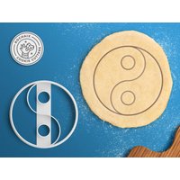 Yin Yang-Ausstechform - Yoga-Ausstechform Karate-Geschenk Ausstechform Lotus-Ausstechform Yin Yang-Ausstechform - Yoga-Ausstechform Karate-Geschenk Ausstechform Lotus-Ausstechform von RochaixCookieCutters