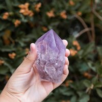 Roher Amethystkristallspitze Halb Polierte Punkte Nach Gewicht Mineralien Steine von RockParadise