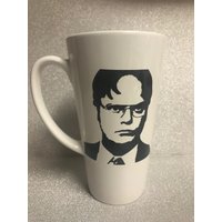 Bären. Rüben. Battlestar Galactica. "Das Büro"/Groß Weiß Becher von RockiPaperScissors