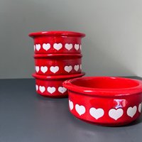 2 Keramik Schälchen Wächtersbach Rot Glänzende Glasur Mit Weißen Herzen von RocksAndRabbits