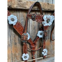 Kupfer Punkt Und Buckstitch Blumen Stirnband/One Ear Tack Set #bbdc428 von RodeoDriveConchos