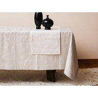 Weihnachtstischdecke in Der Farbe Silber, Festliche Tischdecke Rechteckig Oder Quadrat, Nach Wunsch, Baumwolle-Lurex von RodonLuxuryLinen