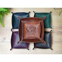 Gravur Valet Tablett, Leder Catchall Personalisiertes Geschenk, Personalisiert Büro Schreibtisch Organizer, Tablett Für Männer von RokosStudio