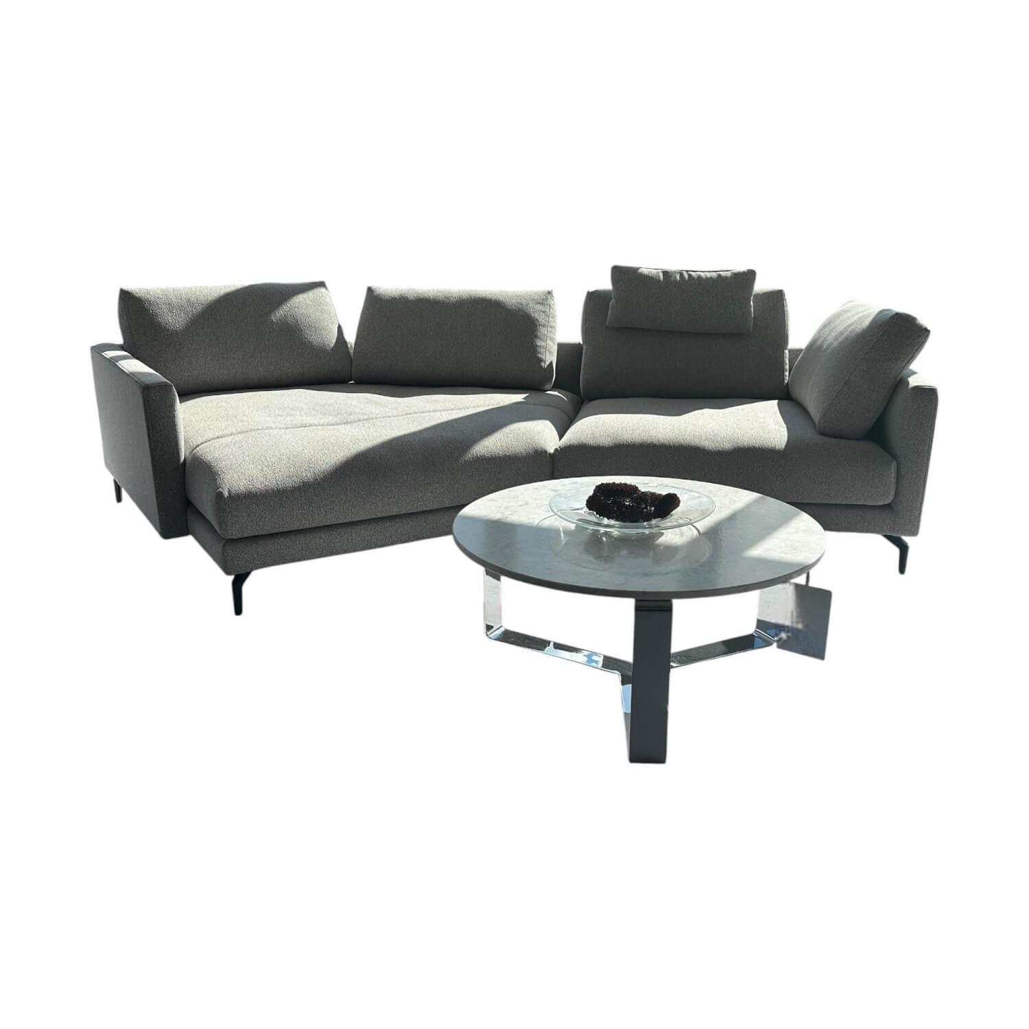 Polstergarnitur 333 Jola Stoff 26 202 Grau Weiß Gussfuß Aluminium Verkehrsschwar... Polstergarnitur 333 Jola Stoff 26 202 Grau Weiß Gussfuß Aluminium Verkehrsschwar... von Rolf Benz