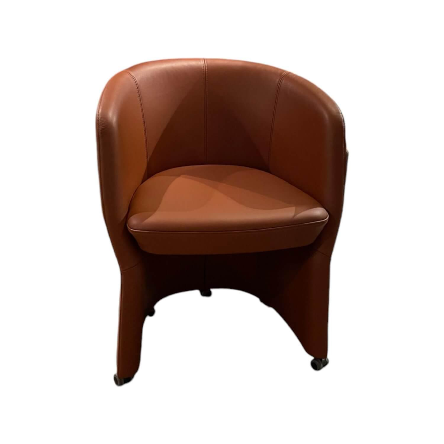 Sessel Eni Leder 38 112 Mittel Kupferbraun Mit Rollen Kunststoff Schwarz Sessel Eni Leder 38 112 Mittel Kupferbraun Mit Rollen Kunststoff Schwarz von Rolf Benz