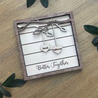 Personalisiertes Holzschild Mit Namen, Valentinstag, Geschenk Für Sie Und Ihn Personalisiertes Holzschild Mit Namen, Valentinstag, Geschenk Für Sie Und Ihn von RomanCraftedCo