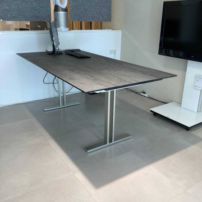 Esstisch P 4810/E Tisch Keramik Zement Anthrazit Ausziehbar von Ronald Schmitt Design