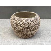 Große Blumenvase Aus Keramik, Ungewöhnliche Struktur, Mattbraune Farbe, Küchenutensilien Halter, Dekoration von RoniCeramicDesign