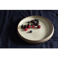 Handgemachte Keramik Servierplatte, Tablett, Geschirr, Weißes Serviertablett, Speiseteller, Ofen Zu Tischschale von RonitYamPottery