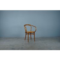 Thonet Stuhl 209 Armlehnstuhl Bugholz Ratan von RoomLightDesign
