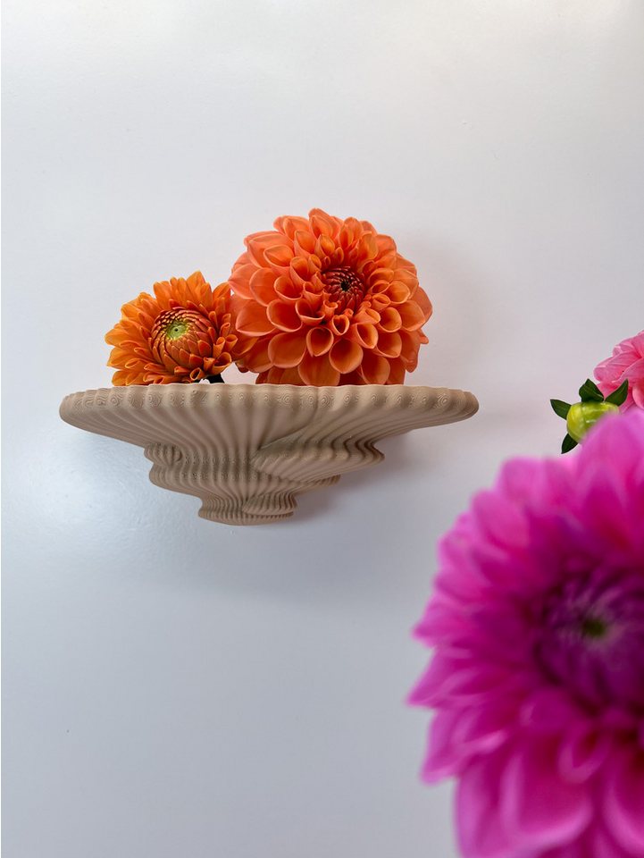 Roomberry Deko-Wandregal Schwebendes Beerenpilz Wandregal – Dein Stilvolles Deko-Wandregal, Hergestellt in unserer eigenen 3D-Druck Manufaktur in Heidelberg von Roomberry