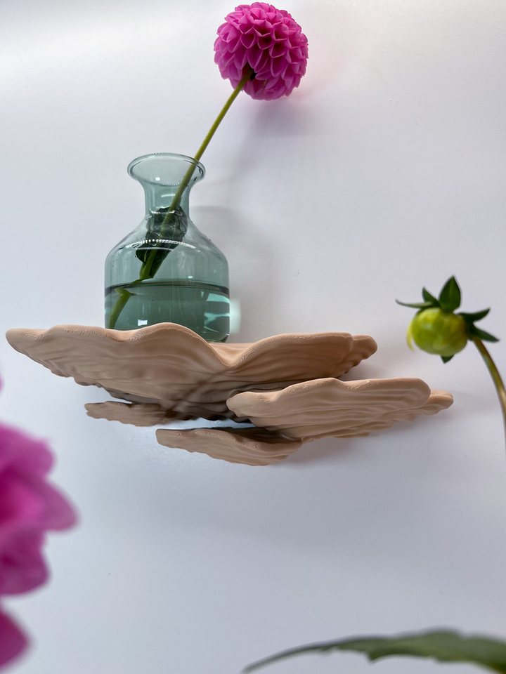 Roomberry Deko-Wandregal Schwebendes Schichtpilz Wandregal – Das perfekte Deko-Wandregal, Hergestellt in Deutschland in unserer eigenen 3D-Druckmanufaktur von Roomberry