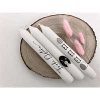 Osterkerzen Mit Botschaft | Drei Stabkerzen Schwarz Weiß Inkl. Grußkarten Geschenk Set Frohe Ostern Ei von RoosGiftShop