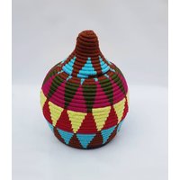 Panier Berbère Tissé À La Main Fait Maroc Rangement Und Korbweide De Paille Artistique Abstrait Boho Electic von RosaOilsmarrakech