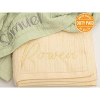 Babydecke Gestickt Name, 4-Lagig Musselin Tuch Babydecke Gestickt Name, 4-Lagig Musselin Tuch von Rosanbella