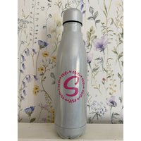 Isolierte Wasserflasche Personalisiert Mit Ihrem Namen. 500Ml Heiß Und Kalt. Teekolben Kaffeetasse. Umweltfreundlich. Vinyl-Aufkleber von RoseTintedHeart