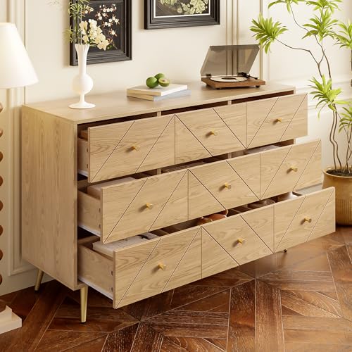 Moderne 9-Schubladen Kommode mit Eisenbeinen – Stilvolle Aufbewahrungslösung für Schlafzimmer, Wohnzimmer und Flur – Robuste PB-Konstruktion mit eleganten geometrischen Mustern und praktischen Knöpfen Moderne 9-Schubladen Kommode mit Eisenbeinen – Stilvolle Aufbewahrungslösung für Schlafzimmer, Wohnzimmer und Flur – Robuste PB-Konstruktion mit eleganten geometrischen Mustern und praktischen Knöpfen von Rosebibi