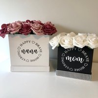 Spezielle Frauen Flower Box, Mama Oma Nana Tante Titi Geschenk, Rose Glam Decor, Wohnkultur, Geschenkidee, Blumenschmuck von Rosecreationsbyvs