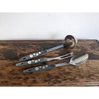 3Er Set Vintage Utensilien Löffel Gabel Schöpfkelle Usa Edelstahl von RosemarybytheSea