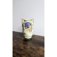 Nippon Japan Antike Vase von RosemarybytheSea