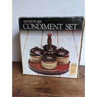Vintage Steingut Lazy Susan Gewürz Set Neu in Box von RosemarybytheSea