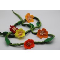 Filzblumen-Girlande „Naturfreude" Von Rosenfilz - Für Den Jahreszeitentisch, Blumengirlande, Filzblumengirlande Filzblumen-Girlande „Naturfreude" Von Rosenfilz - Für Den Jahreszeitentisch, Blumengirlande, Filzblumengirlande von Rosenfilz