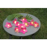Handgefilzte Blumenlichterkette in Pink Von Rosenfilz - Filzblüten Mit Zartem Licht Handgefilzte Blumenlichterkette in Pink Von Rosenfilz - Filzblüten Mit Zartem Licht von Rosenfilz