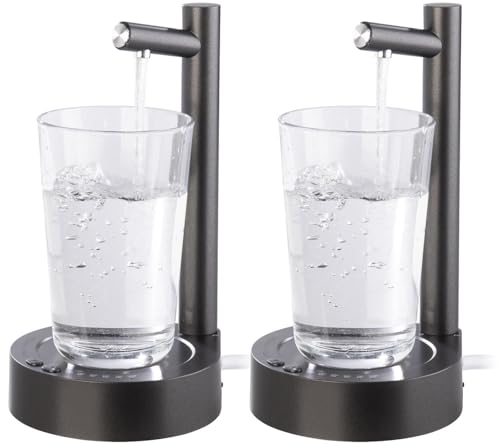 Rosenstein & Söhne Trinkwasser-Pumpen: 2er Set Akku-Trinkw.-Pumpe m Edelstahl-Auslass u Becherablage, schwarz (Tischwasserspender, Nachttisch-Wasserspender, Picknick) von Rosenstein & Söhne