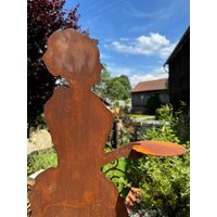 Edelrost Kakaomädchen Auf Bodenplatte Mit Tablett - Höhe 80 cm Edelrost Kakaomädchen Auf Bodenplatte Mit Tablett - Höhe 80 cm von Rostalgie