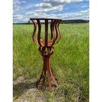 Edelrost Ständer Klein Metallstreifen Mit Korb - Höhe 60 cm von Rostalgie