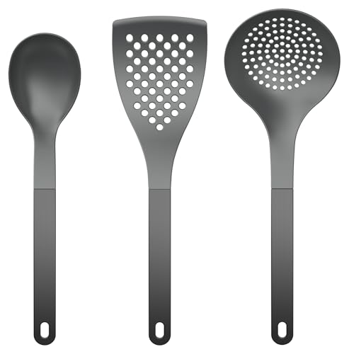 Rosti NEW Optima Küchenhelfer Set, Pfannenwender, Schaumlöffel, Servierlöffel, Küchen Zubehör 3-teilig Nylon, Hitzebeständig 220°C, Schwarz Rosti NEW Optima Küchenhelfer Set, Pfannenwender, Schaumlöffel, Servierlöffel, Küchen Zubehör 3-teilig Nylon, Hitzebeständig 220°C, Schwarz von Rosti
